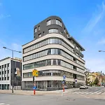 Elegant 2Br With Balcony In Heart Of Luxembourg